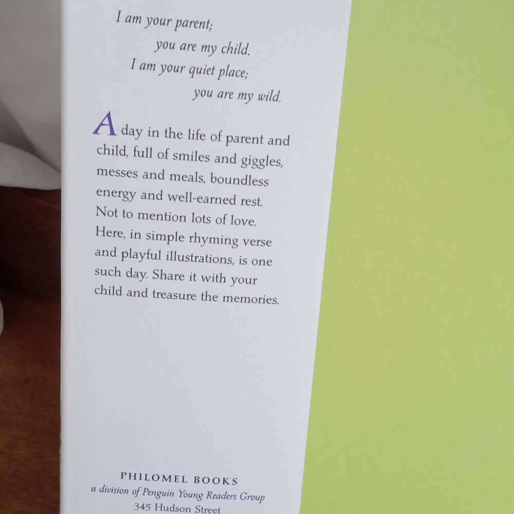 2 Children's Books - Picture 3 of 7